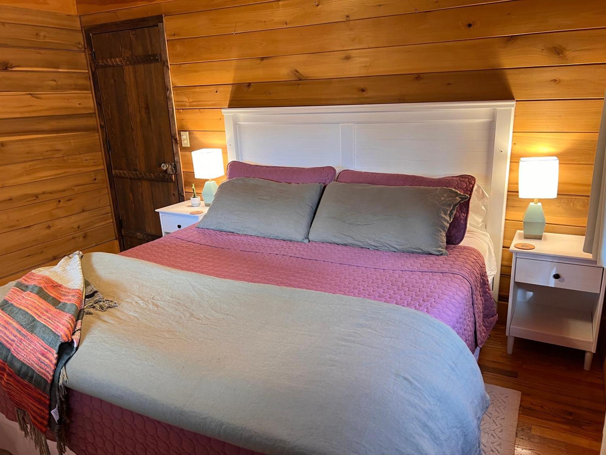 Beautiful Cabin On 83 Acres Near New River Gorge National Park Hico Extérieur photo